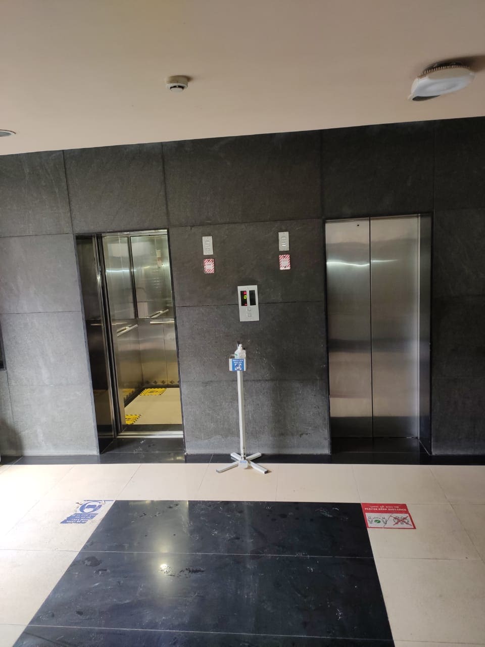Virtual office on Link Road, Pune